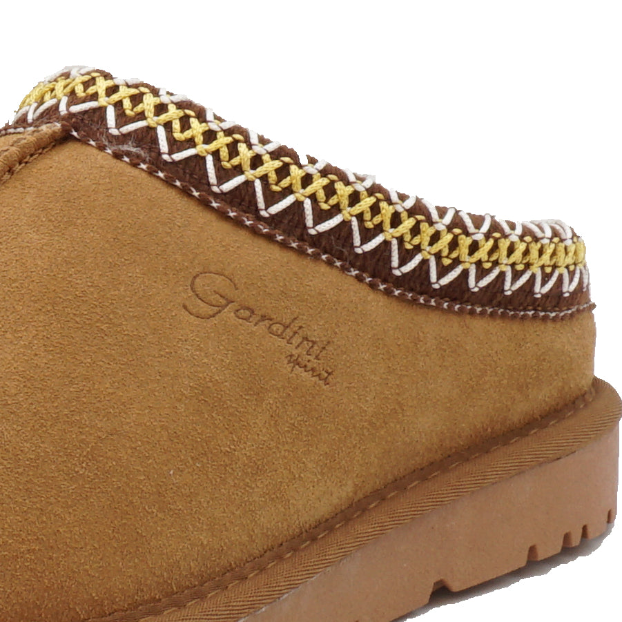 Slipper donna Jessica color Camel in pelle scamosciata